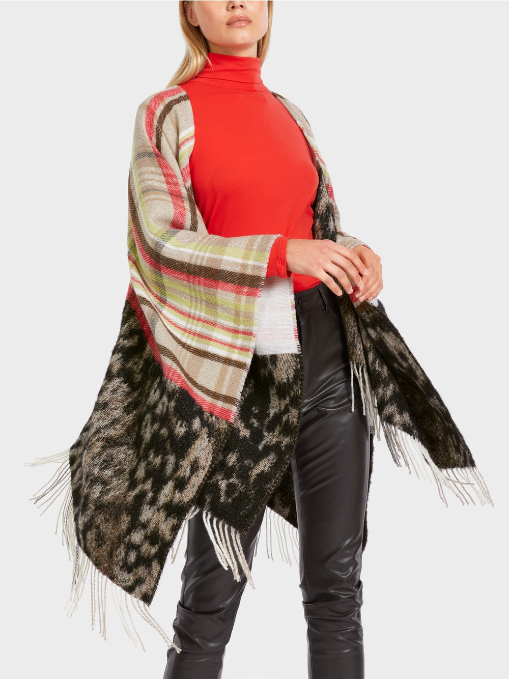 Marc Cain Cape with pattern mix