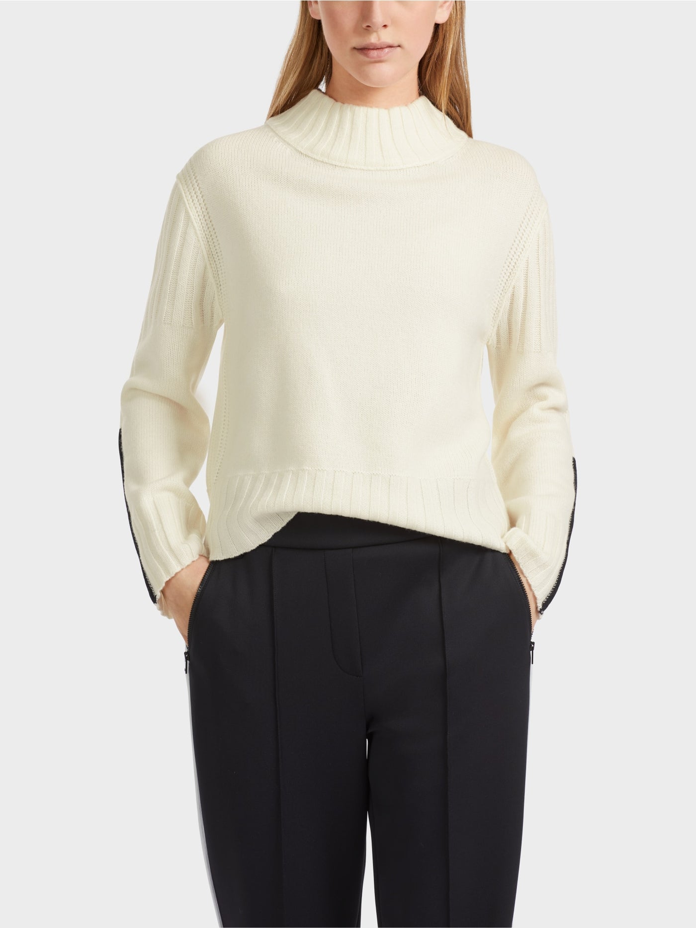 Marc Cain Off White Short "Rethink Together" knitted sweater