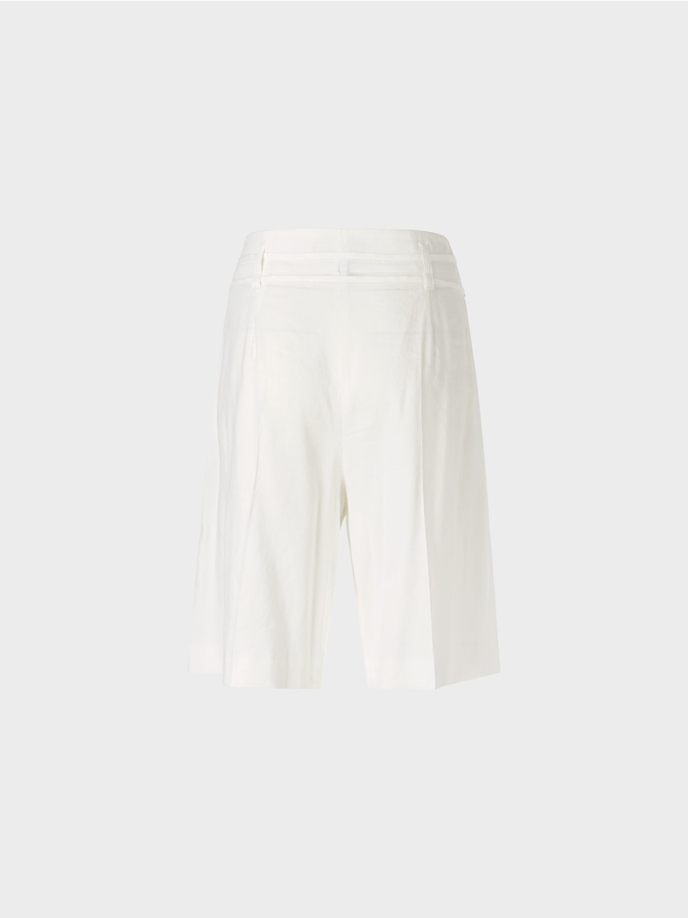 Marc Cain White WICHITA model - paperbag-style pants shorts