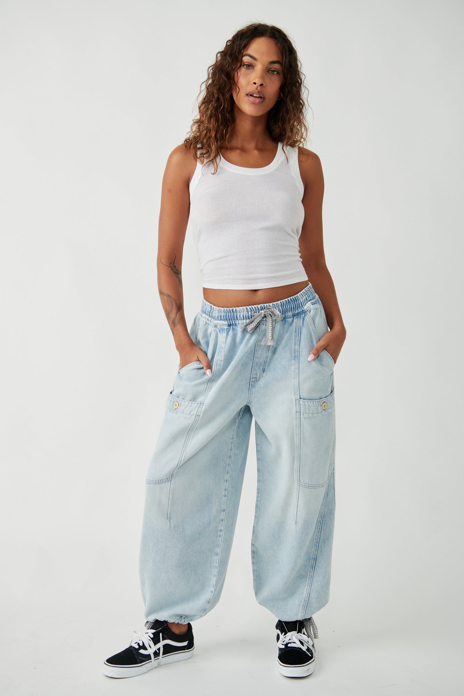 BRIGHT EYED LOW SLUNG PULL ON JEANS – Think Bubbles